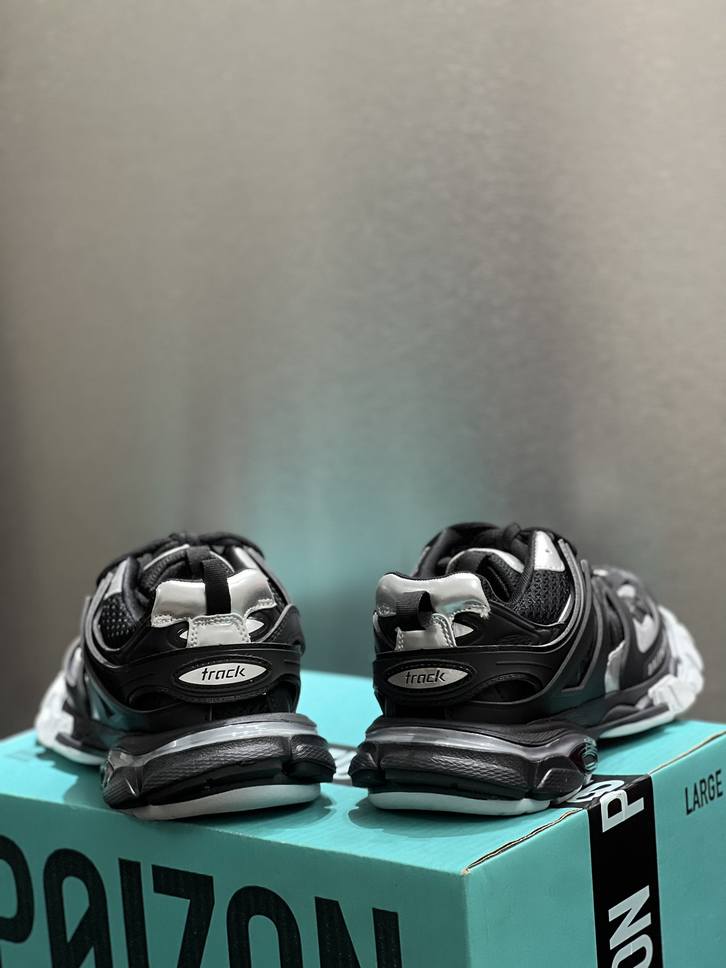 Ba*len*cia*ga track sneaker 2025012701
