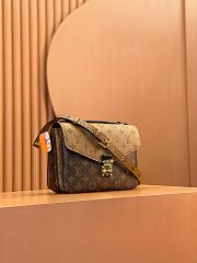 LV Pochette Métis Monogram Reverse 25*19*7CM 20250250701 - 5