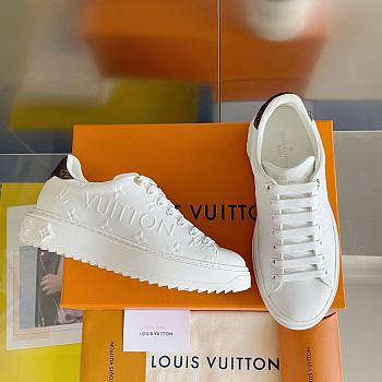 LV sneaker 2025020701