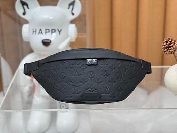 LV discory Bumbag PM 44*15*9CM 