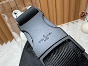 LV discory Bumbag PM 44*15*9CM  - 3