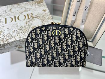 Dior 30 montaigne oblique pouch bag 24*15*7CM
