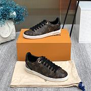 LV  sneaker 2025030201 - 3
