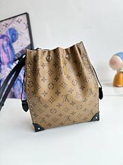 LV Noé Trunk PM Monogram Reverse 23*23*9CM  - 3