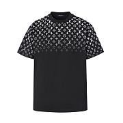 LV T-shirt 2025031402 - 1