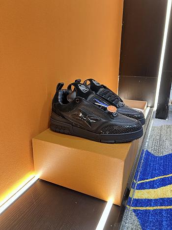 LV sneaker 2025031501