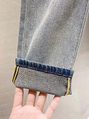 LV jeans 2025031901 - 4
