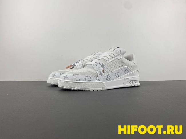 LV sneaker 2025032001 - 1