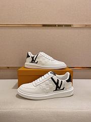 LV sneaker 2025032002 - 1