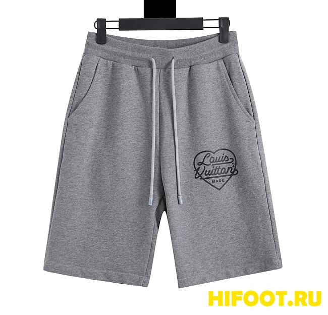 LV shorts 2025032103 - 1