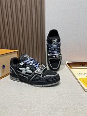 LV sneaker 2025032801 - 5