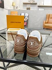 LV sneaker 2025041902 - 6
