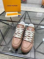LV sneaker 2025041902 - 3