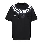 LV T-shirt 2025042402 - 1