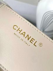 Chanel 25 Small Handbag Grained Calfskin & Gold-Tone Metal White 30cm - 3