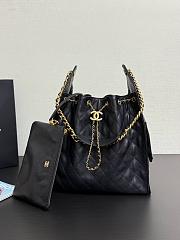 Chanel 25 Medium Handbag Grained Calfskin & Gold-Tone Metal Black 40cm - 1