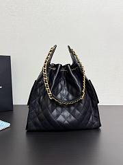Chanel 25 Medium Handbag Grained Calfskin & Gold-Tone Metal Black 40cm - 4