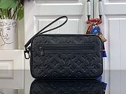 LV Pochette Kasai G65 24.5x15.5x6cm  - 1