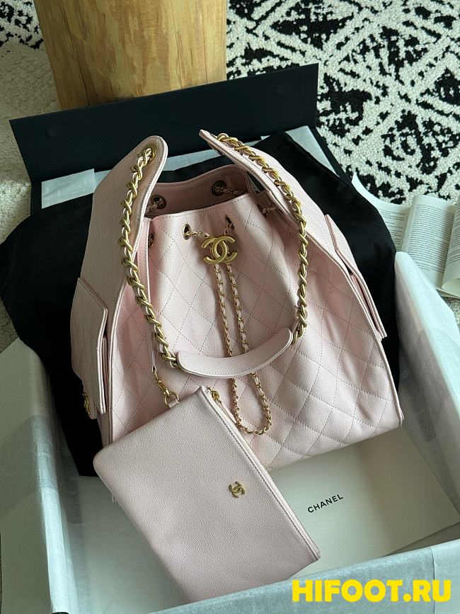 Chanel 25 Medium Handbag Grained Calfskin & Gold-Tone Metal pink 40cm - 1