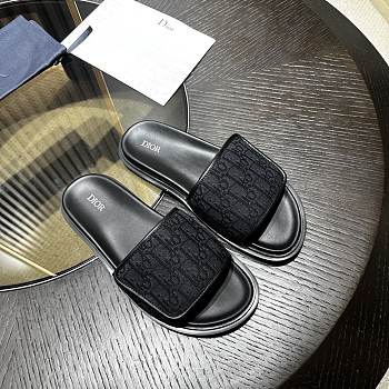 Dior slipper 2025060902