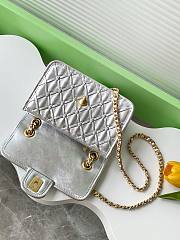 Chanel CC 25C Flap Bag 19cm Silver Metalic Quilted Lambskin 13x19x5.5cm - 5