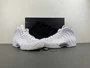 Nike Air Foamposite One Triple White  HJ5195-100 - 2