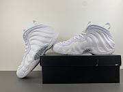 Nike Air Foamposite One Triple White  HJ5195-100 - 4
