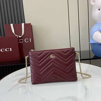 Gucci GG Marmont pochette with chain wine red  21x15x3.5cm