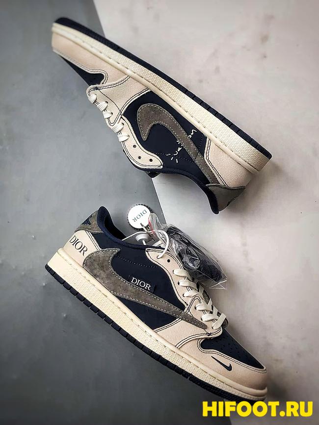 Jordan 1 low travis scott X Dior  - 1