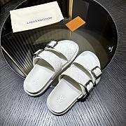 LV Venice Mule white 2025070401 - 3