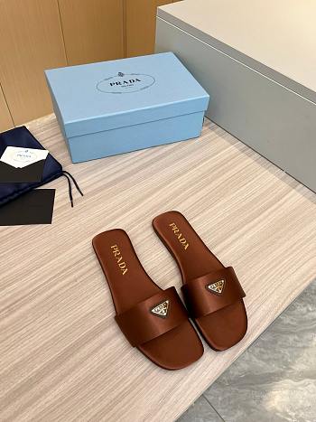 Prada slipper 2024073001