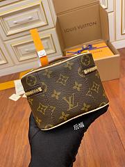 LV Louis Vuitton Nice Nano Toiletry Pouch 14*10*8.5CM - 3