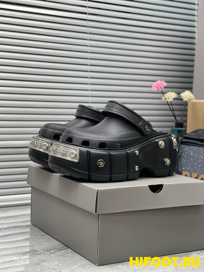 Balenciaga Hard Crocs 2025082701 - 1