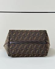 Fendi Roll Large bag 35CM - 4