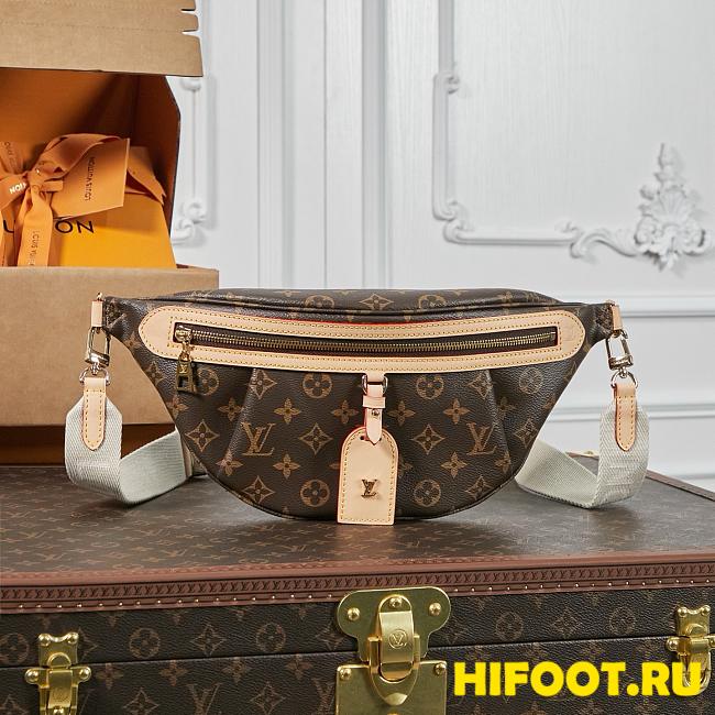 LV LOUIS VUITTON Monogram High Rise Bumbag 38*16*7.5CM - 1