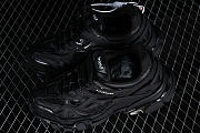 Balenciaga track 2 2025100901 - 2