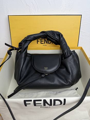 Fendi Spy Small Leder Schwarz 18x12x32cm