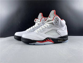 Air Jordan 5 Retro Fire Red Silver Tongue (2020)  DA1911-102