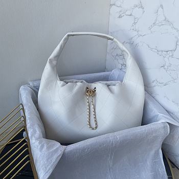 Chanel 26C Hobo Bag White Leather-35×12×45cm