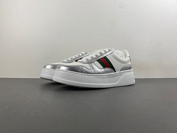 Gucci sneaker 2025110302