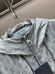 LV coat 2025110701 - 2