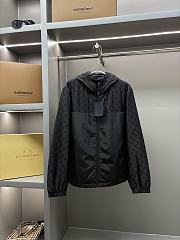 LV coat 2025110702 - 1