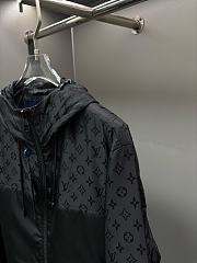 LV coat 2025110702 - 5