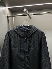 LV coat 2025110702 - 2