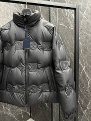 LV down jacket 2025110705 - 5