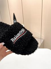 Balenciaga slide 2025112201 - 3