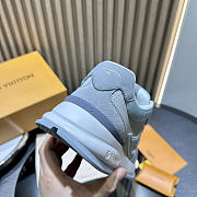 LV sneaker 2025112401 - 6
