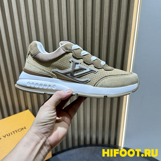 LV sneaker 2025112402 - 1