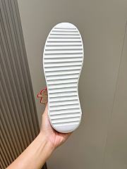 LV sneaker 2025112403 - 6