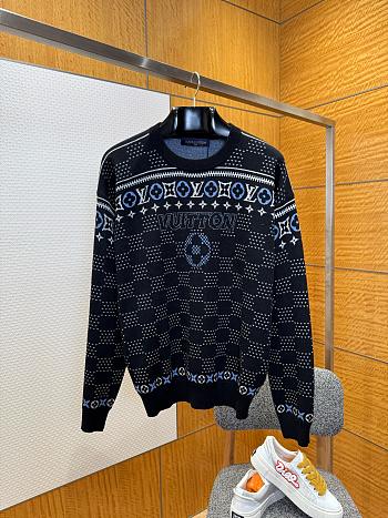 LV sweather 2025112902